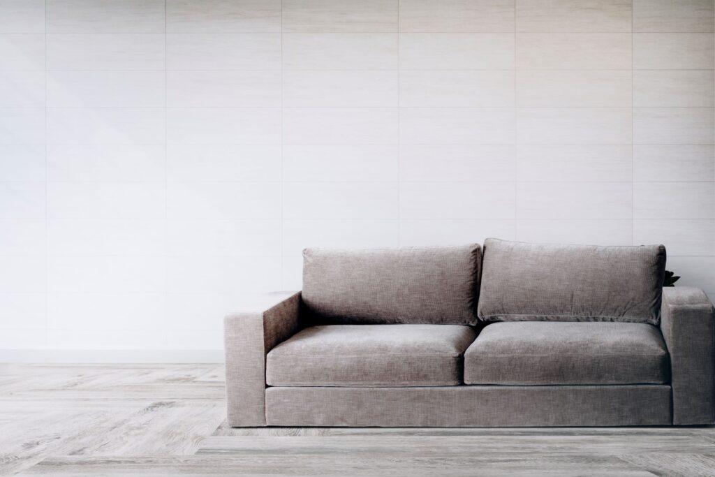 Minimalistisk sofa